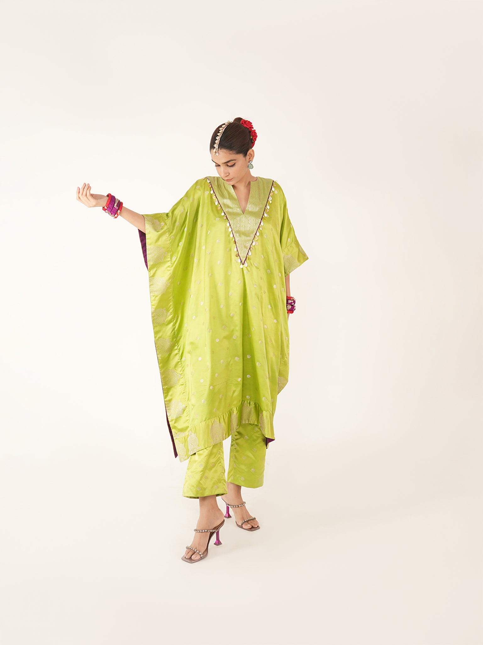 Pankhi Silk Kaftan Kurta Set In Green