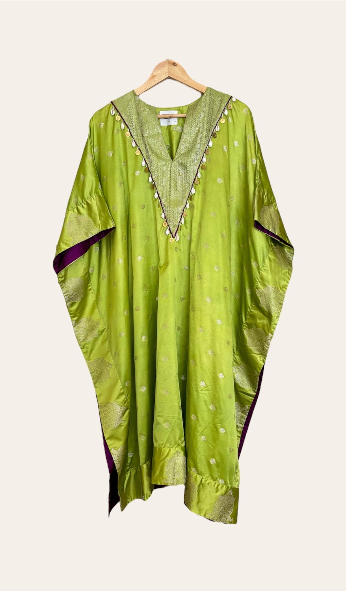 Pankhi Silk Kaftan In Green