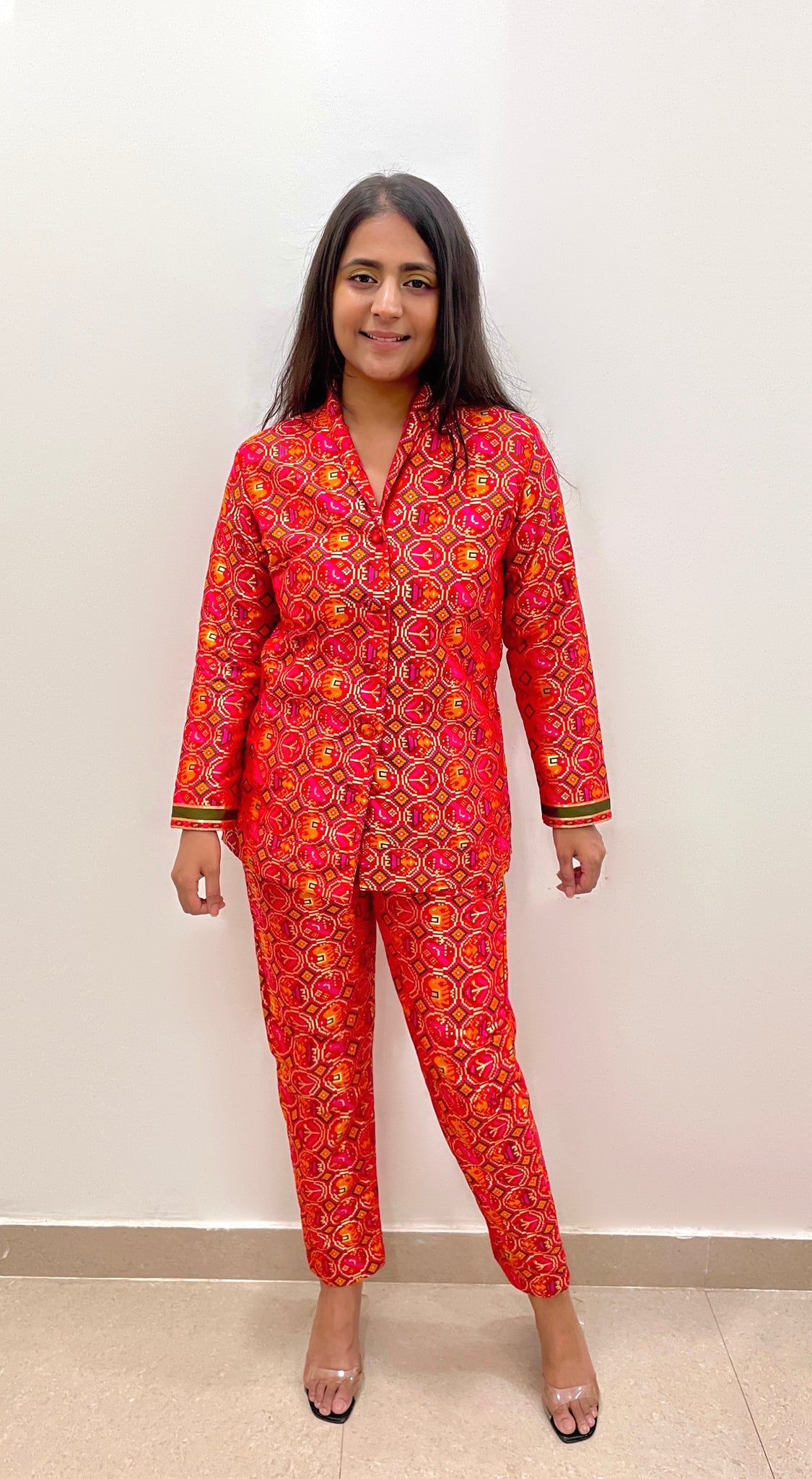 Gulbar Pant Suit In Red
